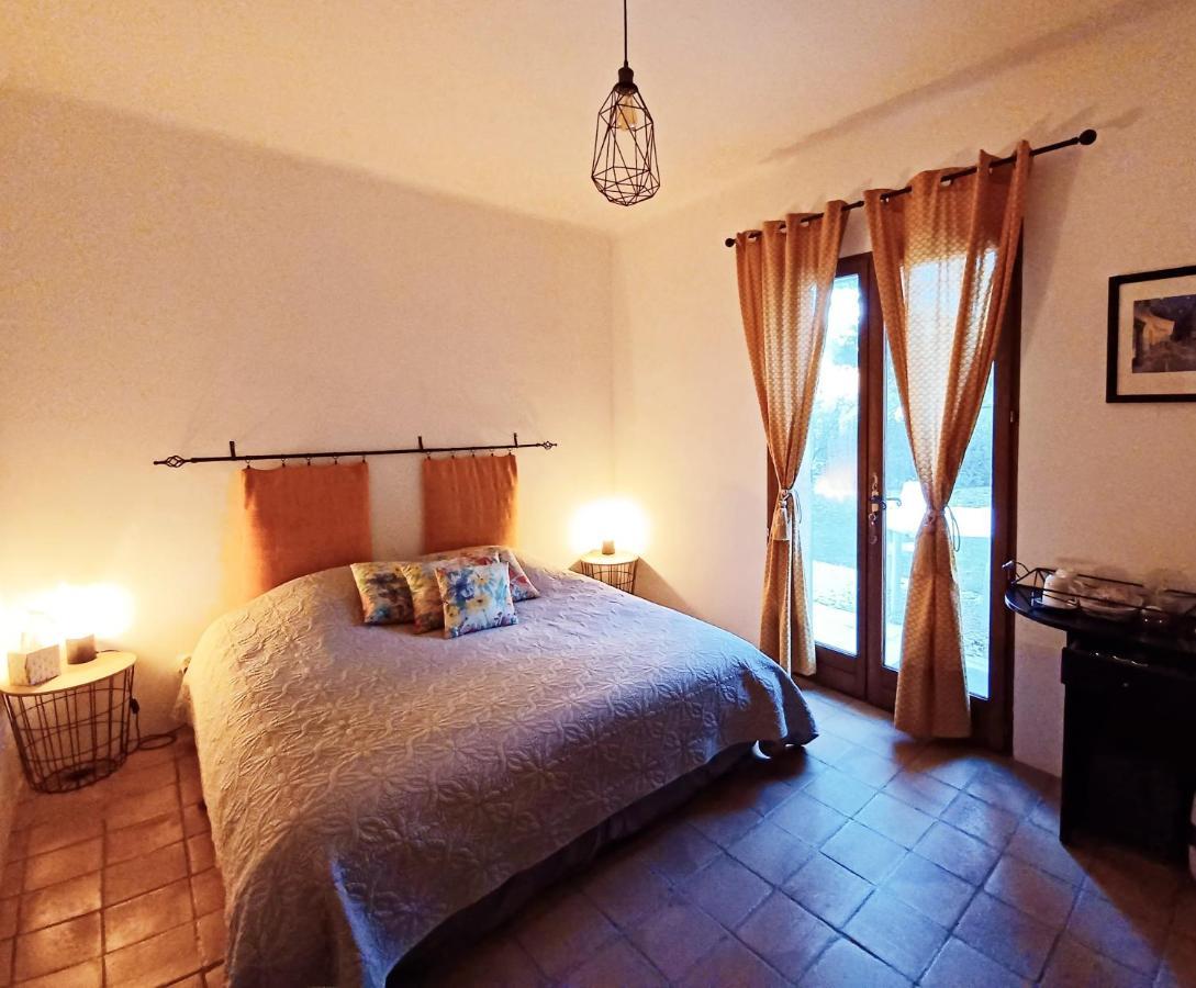 Suite Avec Jardin Entre Aix En Provence, Luberon Et Verdon Peyrolles-en-Provence Eksteriør billede